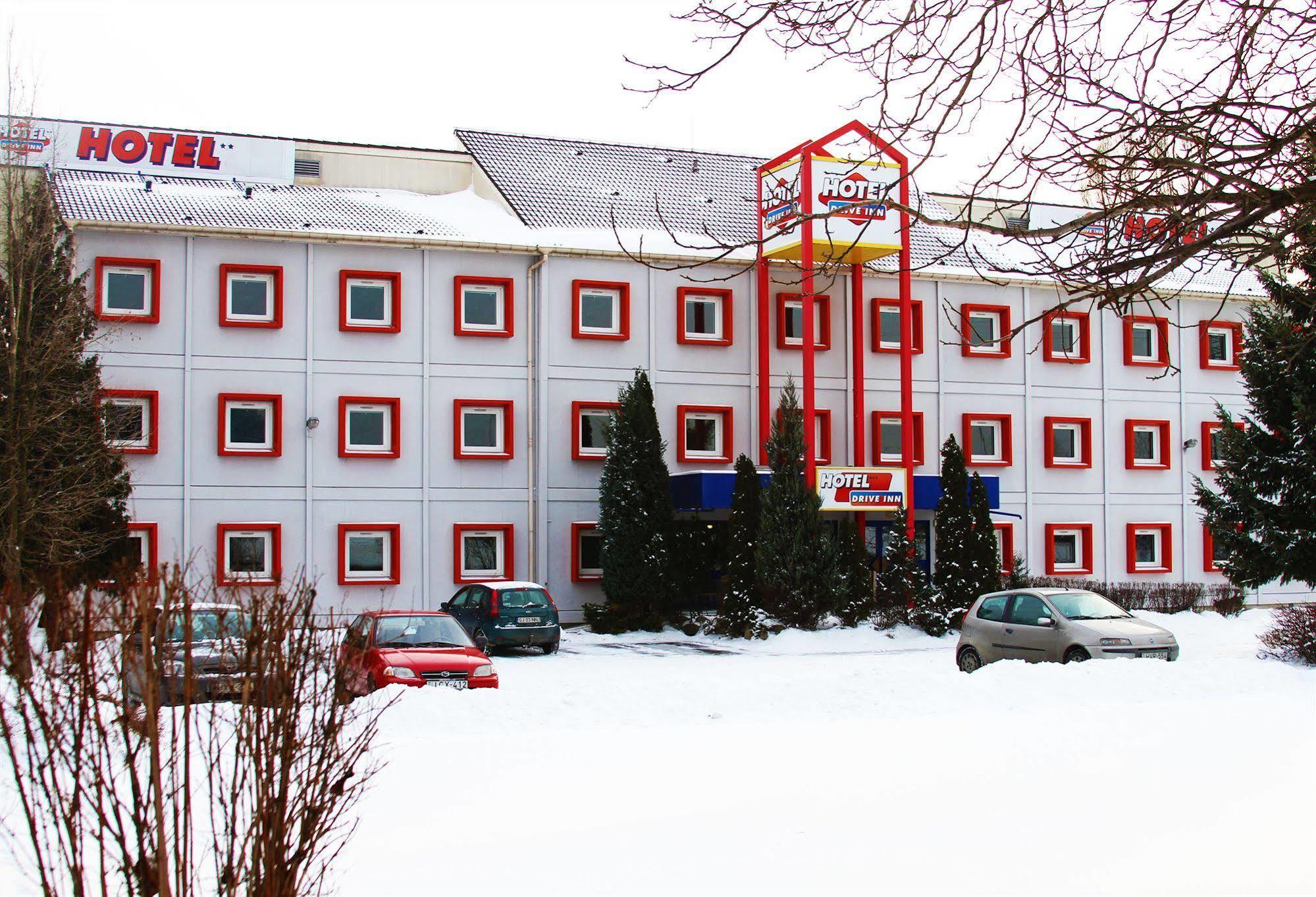 Drive Inn Hotel Törökbálint Εξωτερικό φωτογραφία